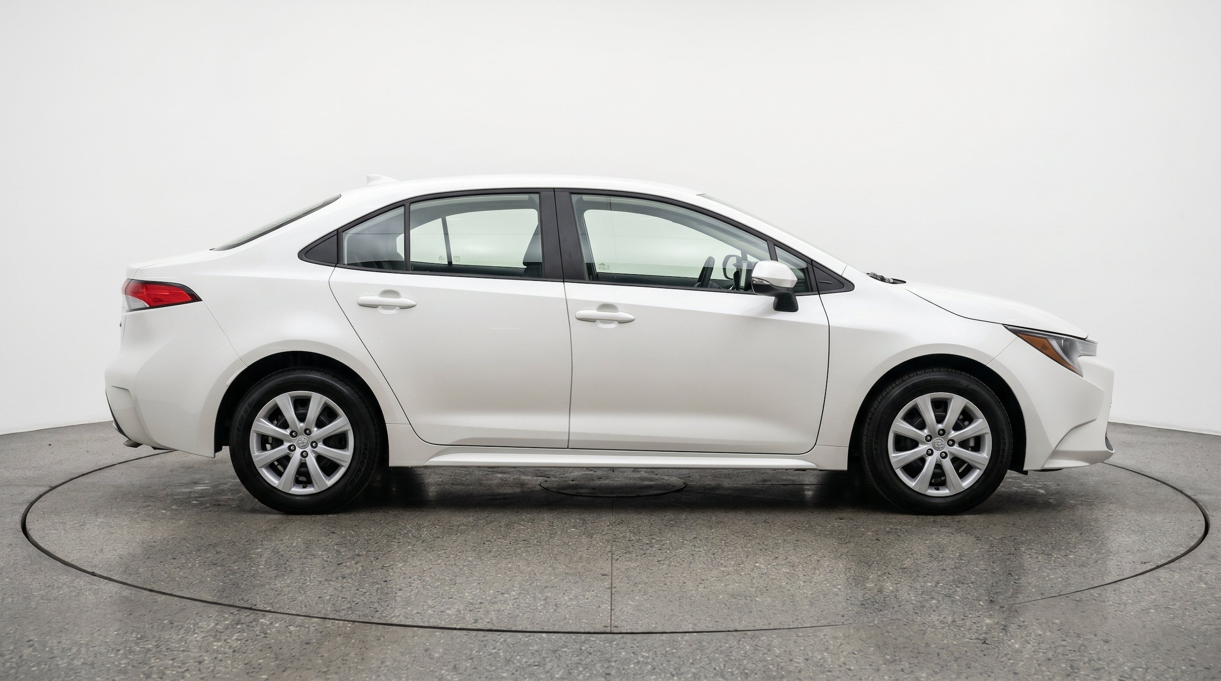 Thumbnail: 2025 Toyota Corolla - 11