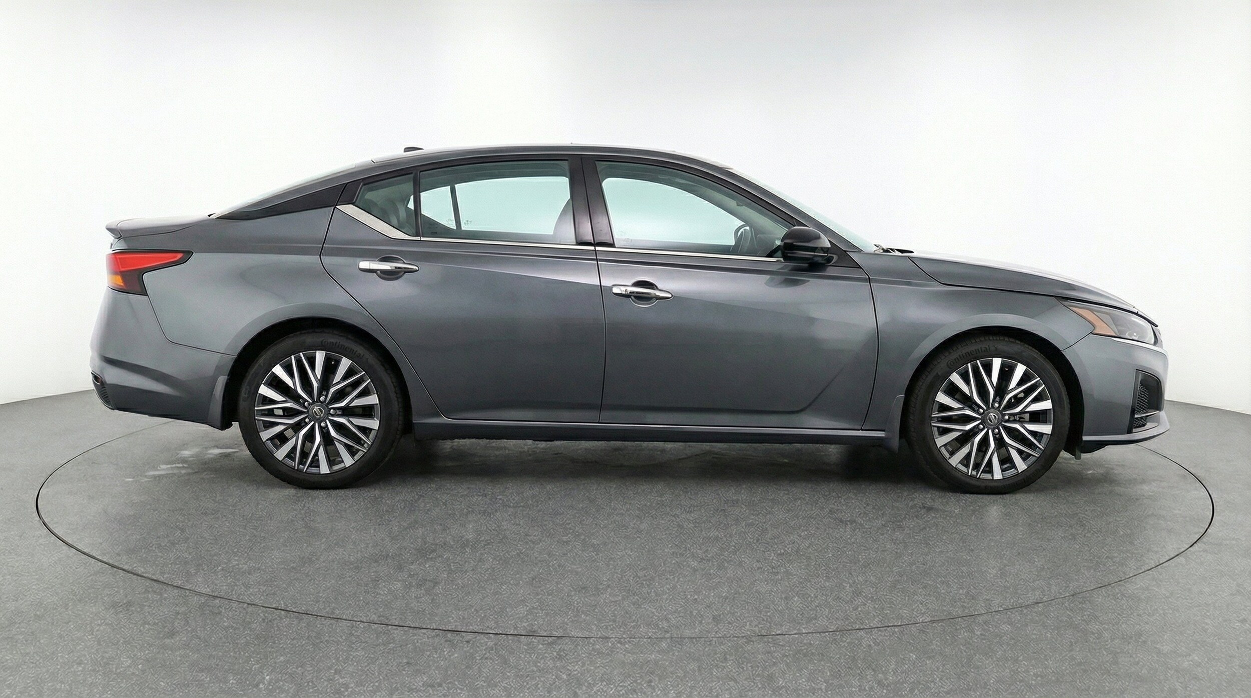 Thumbnail: 2025 Nissan Altima - 11