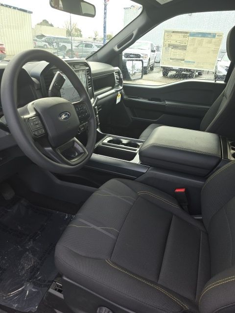 2024 Ford F-150 STX - Photo 10