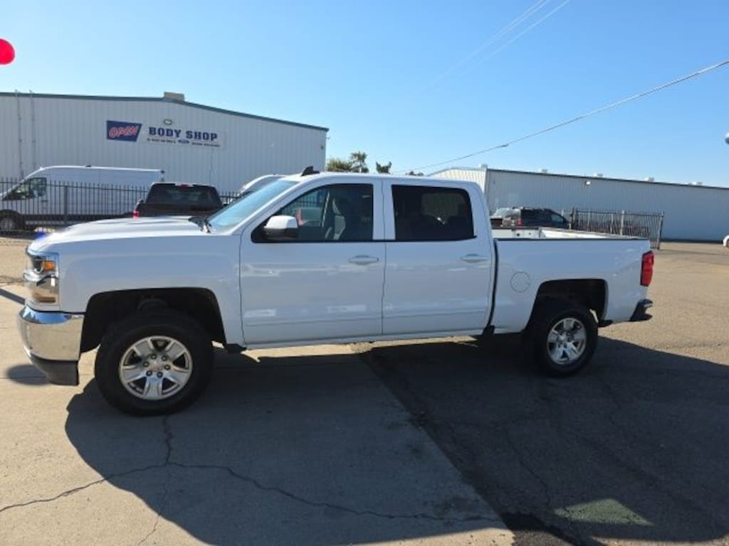 Used 2018 Chevrolet Silverado 1500 LT Truck Crew Cab