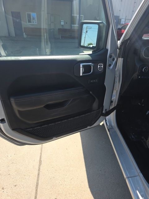 2023 Jeep Wrangler 4xe Sahara 4XE - Photo 16