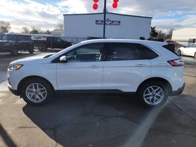 Used 2022 Ford Edge SEL with VIN 2FMPK4J97NBA32555 for sale in Los Banos, CA