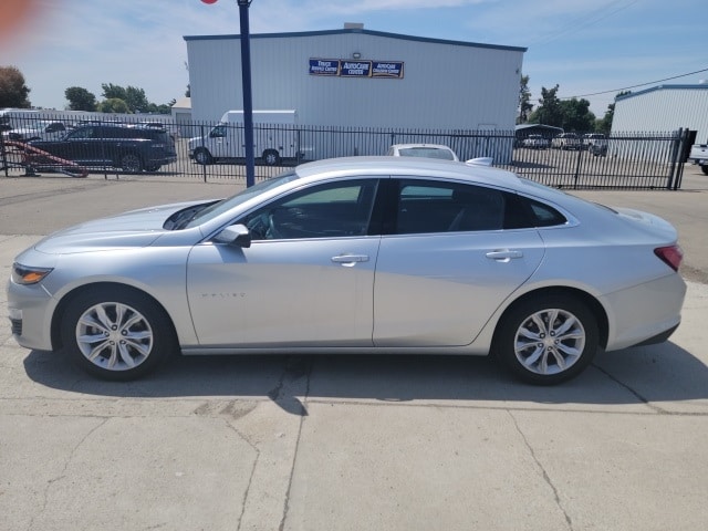 Used 2021 Chevrolet Malibu 1LT with VIN 1G1ZD5ST6MF046332 for sale in Los Banos, CA