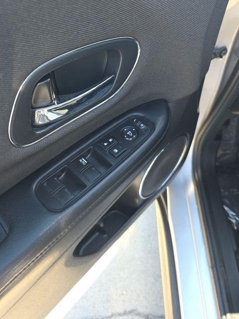 2022 Honda HR-V EX - Photo 10