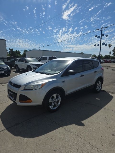 Used 2016 Ford Escape S with VIN 1FMCU0F7XGUA67905 for sale in Los Banos, CA