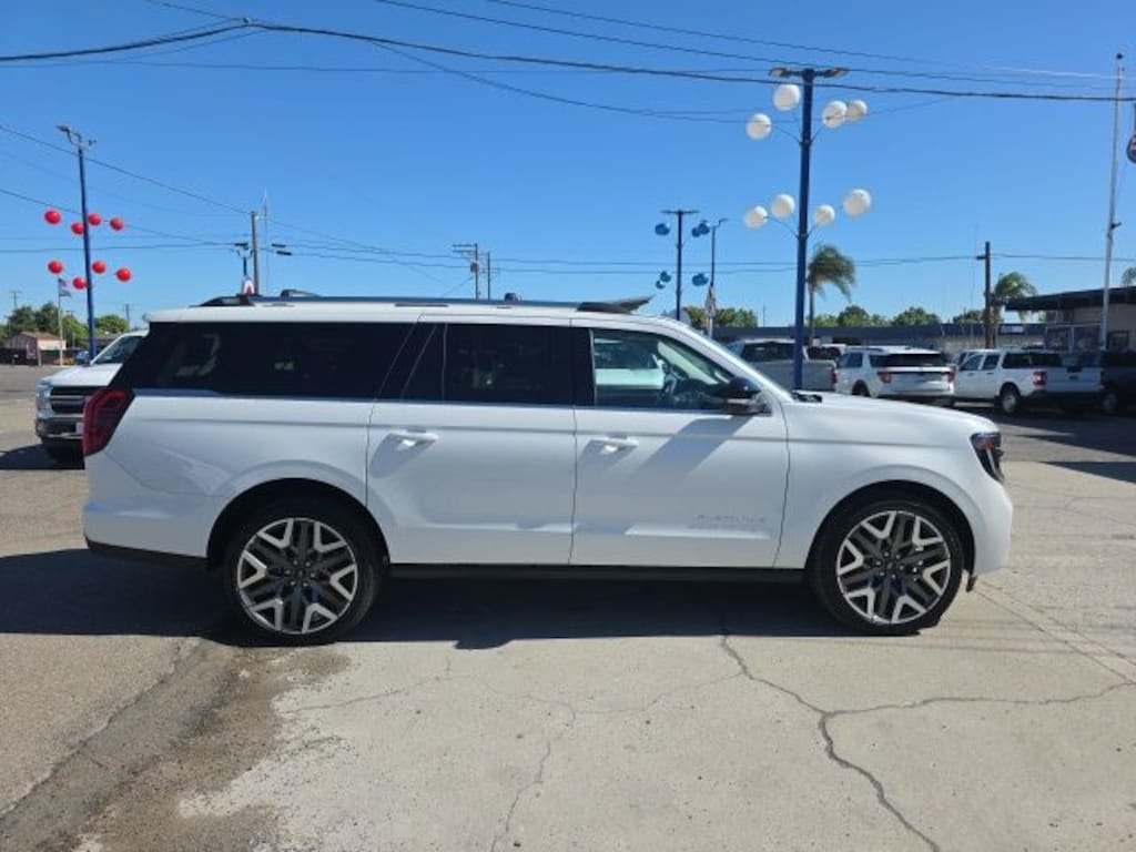 New 2026 Ford Expedition MAX Platinum® SUV