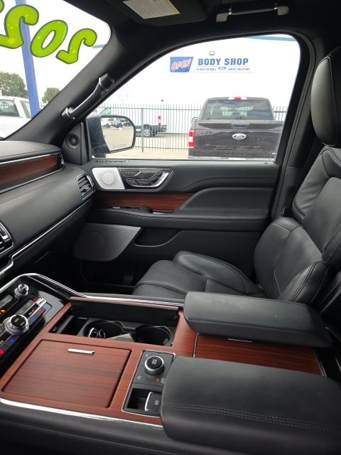 2023 Lincoln Navigator Reserve L - Photo 13