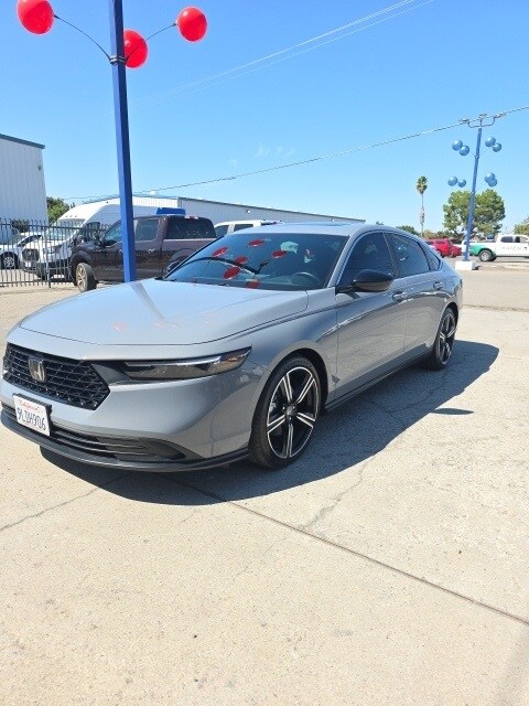 2024 Honda Accord Hybrid Sport photo 2