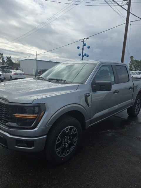2024 Ford F-150 STX photo 4