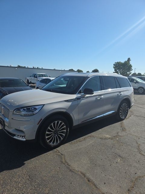 2023 Lincoln Aviator Reserve AWD's photo