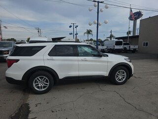 2026 Ford Explorer Active SUV