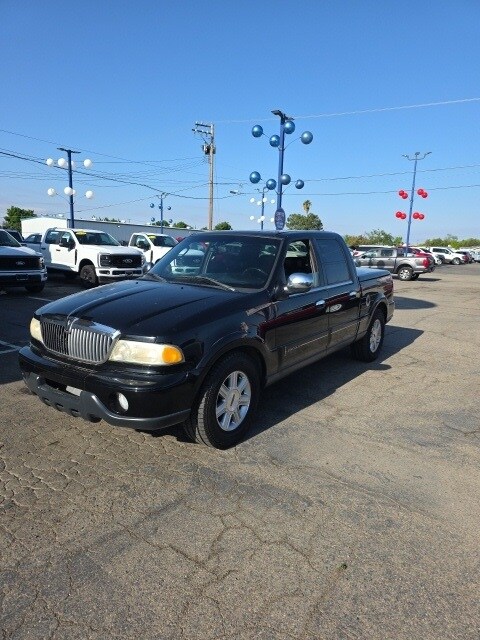 2002 Lincoln Blackwood photo 3