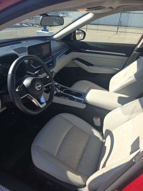 2024 Nissan Altima SL - Photo 8