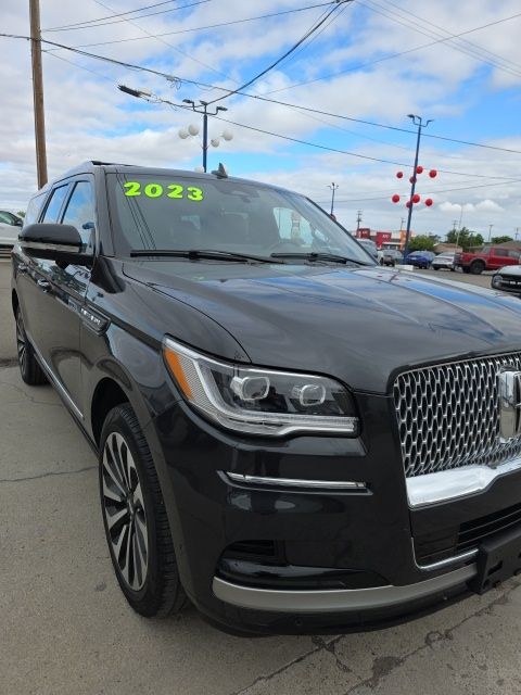 2023 Lincoln Navigator Reserve L - Photo 4