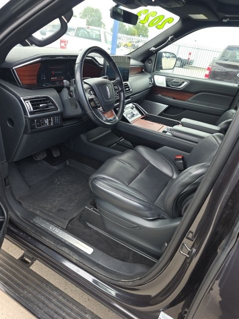 2023 Lincoln Navigator Reserve L - Photo 10