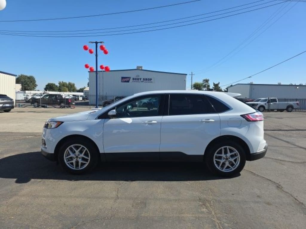 Used 2024 Ford Edge SUV