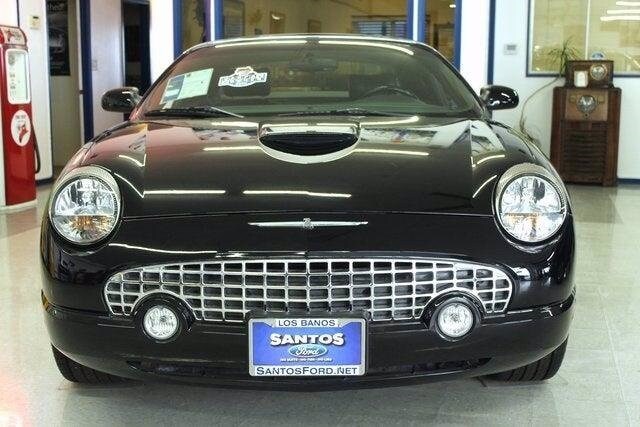 2002 Ford Thunderbird photo 2
