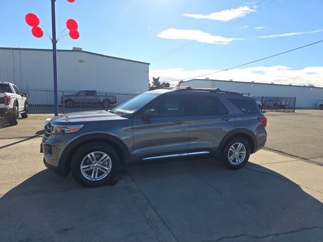 Used 2022 Ford Explorer XLT with VIN 1FMSK7DH9NGB65096 for sale in Los Banos, CA