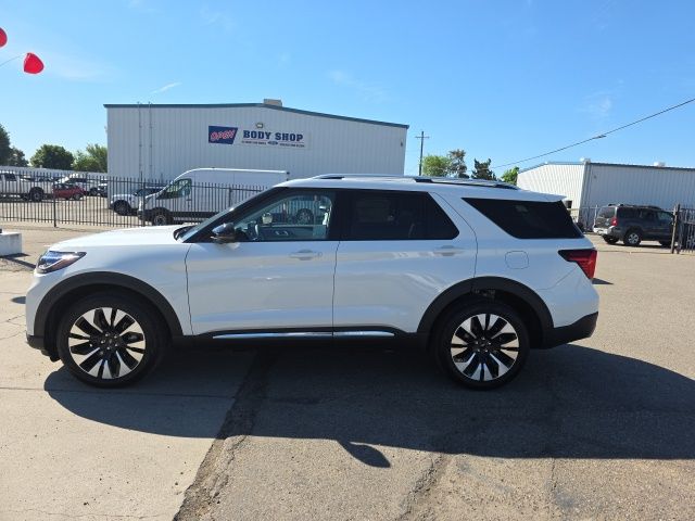 2026 Ford Explorer Platinum 4WD's photo