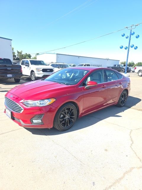 Used 2019 Ford Fusion SE with VIN 3FA6P0HDXKR216704 for sale in Los Banos, CA