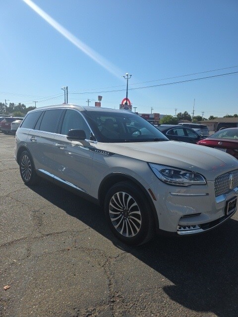 2023 Lincoln Aviator Reserve photo 4