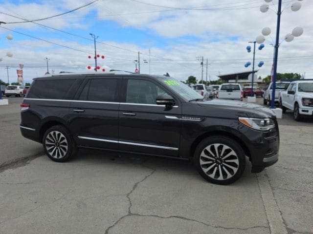 2023 Lincoln Navigator Reserve L - Photo 5