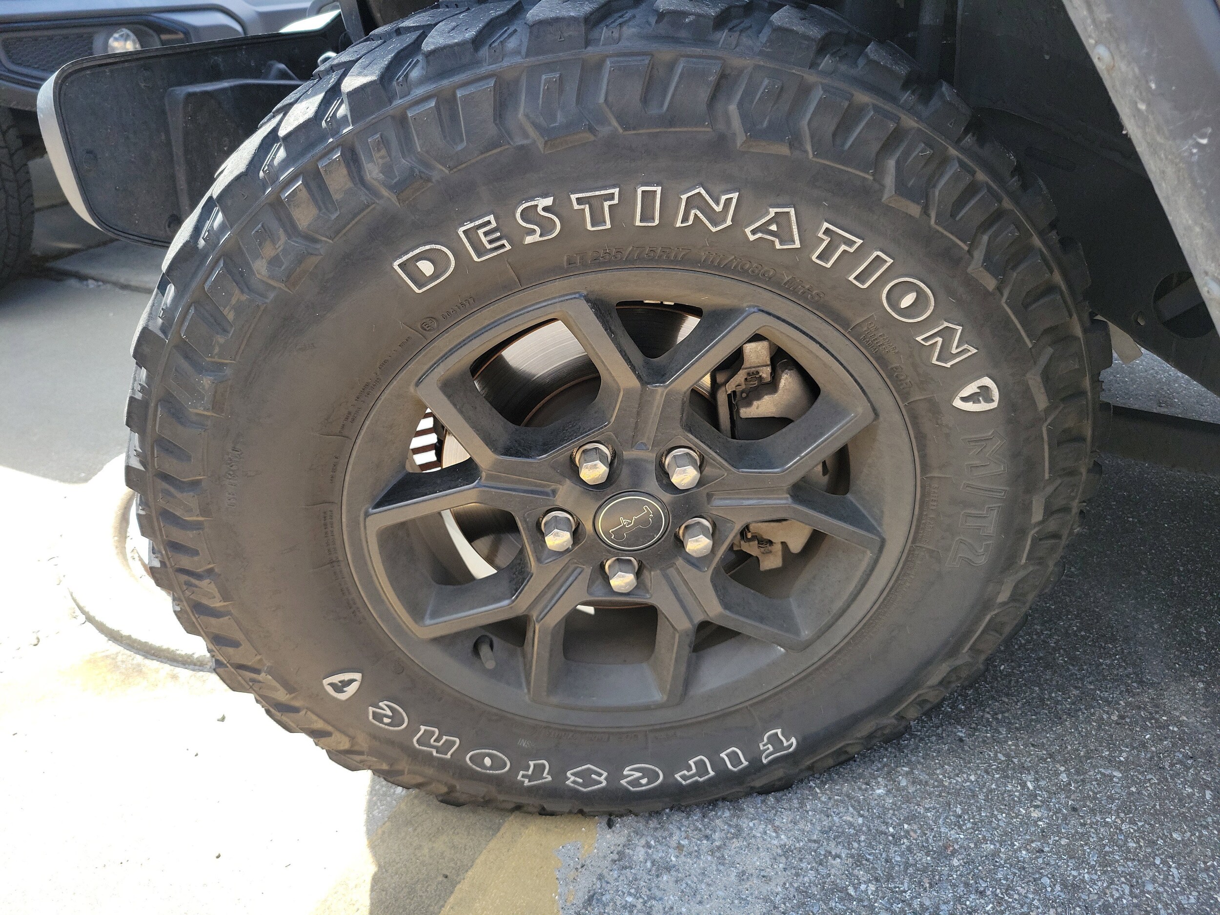 2024 Jeep Gladiator Sport photo 3