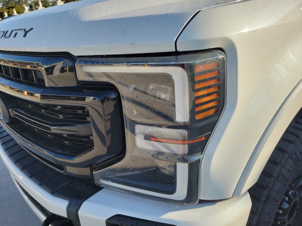 Used 2022 Ford Super Duty F-250 SRW LARIAT