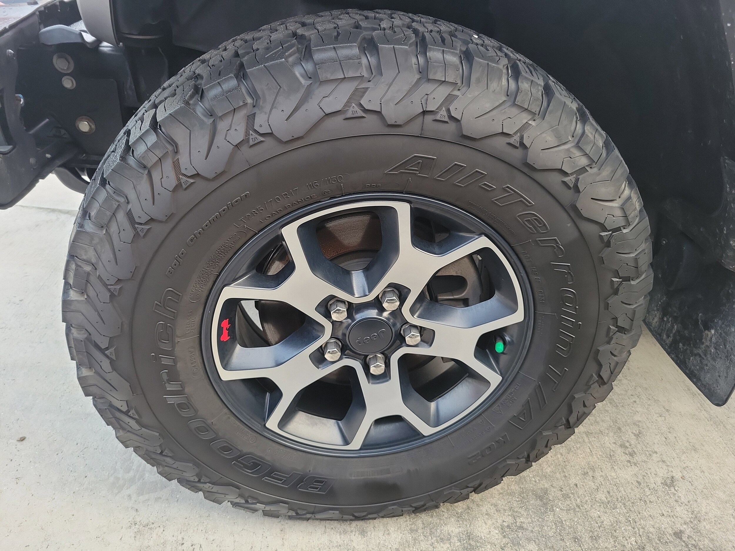 2019 Jeep Wrangler Unlimited Rubicon photo 4