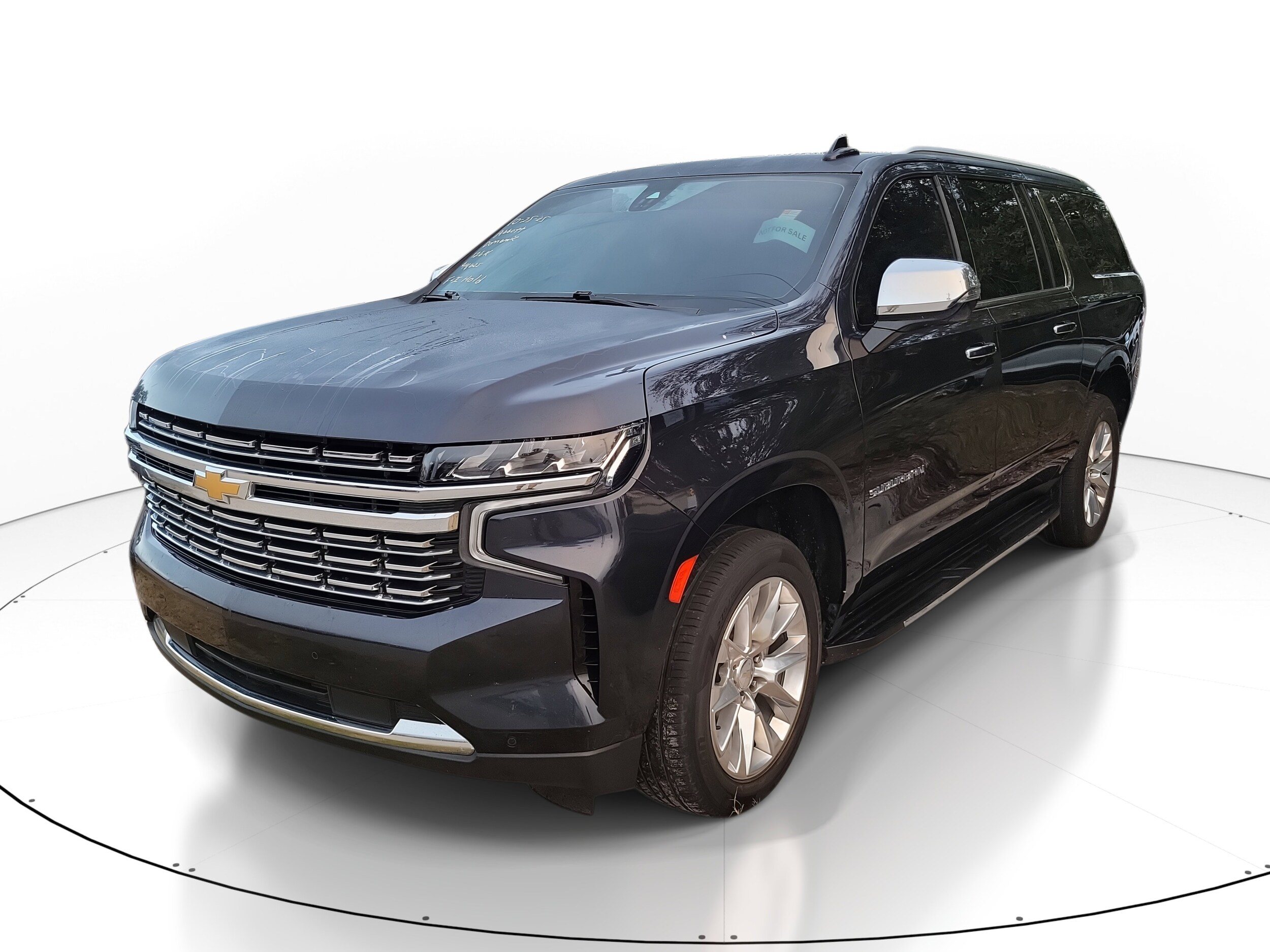 2022 Chevrolet Suburban Premier photo 2