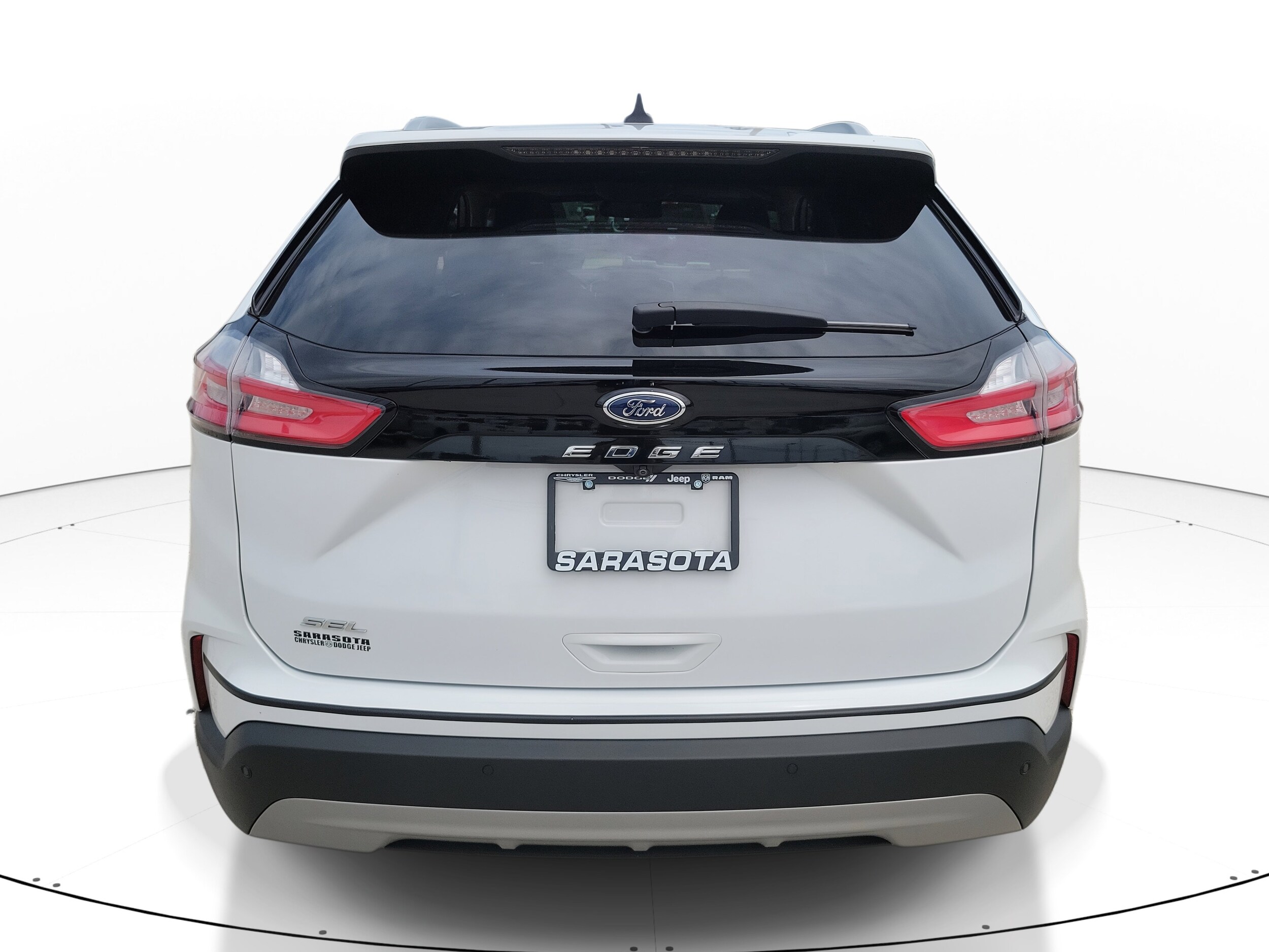 2021 Ford Edge SEL photo 4
