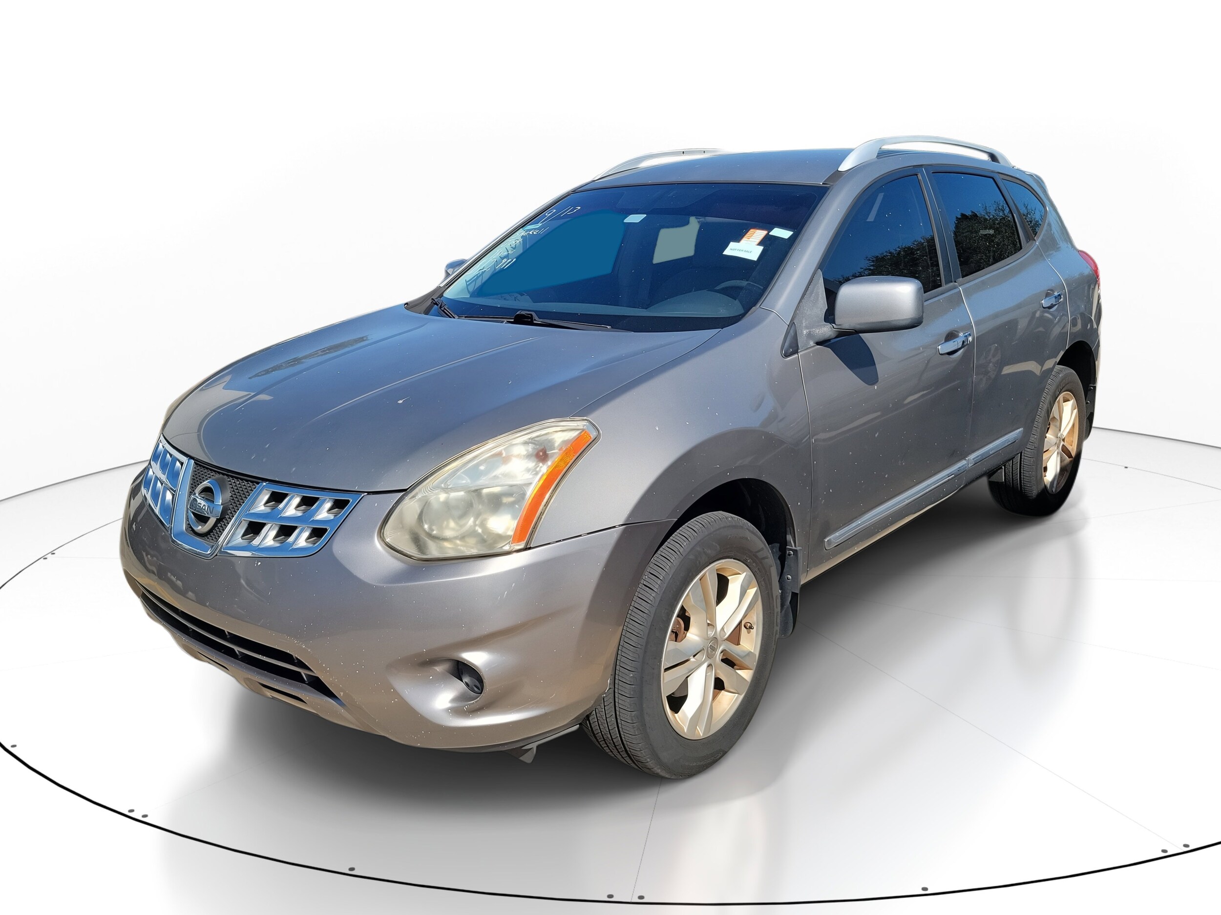 2013 Nissan Rogue SV photo 2