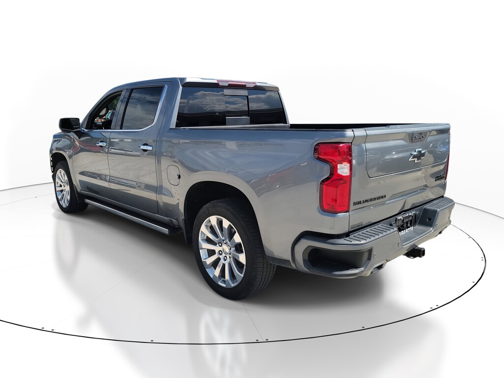 Used 2021 Chevrolet Silverado 1500 High Country 4WD Crew Cab 147 High Country