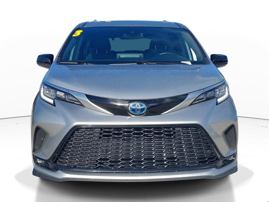 Used 2023 Toyota Sienna XSE XSE FWD 7-Passenger