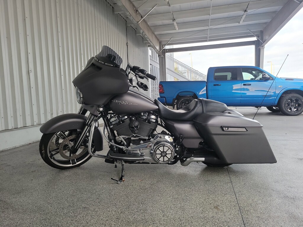 Used 2017 Harley-Davidson