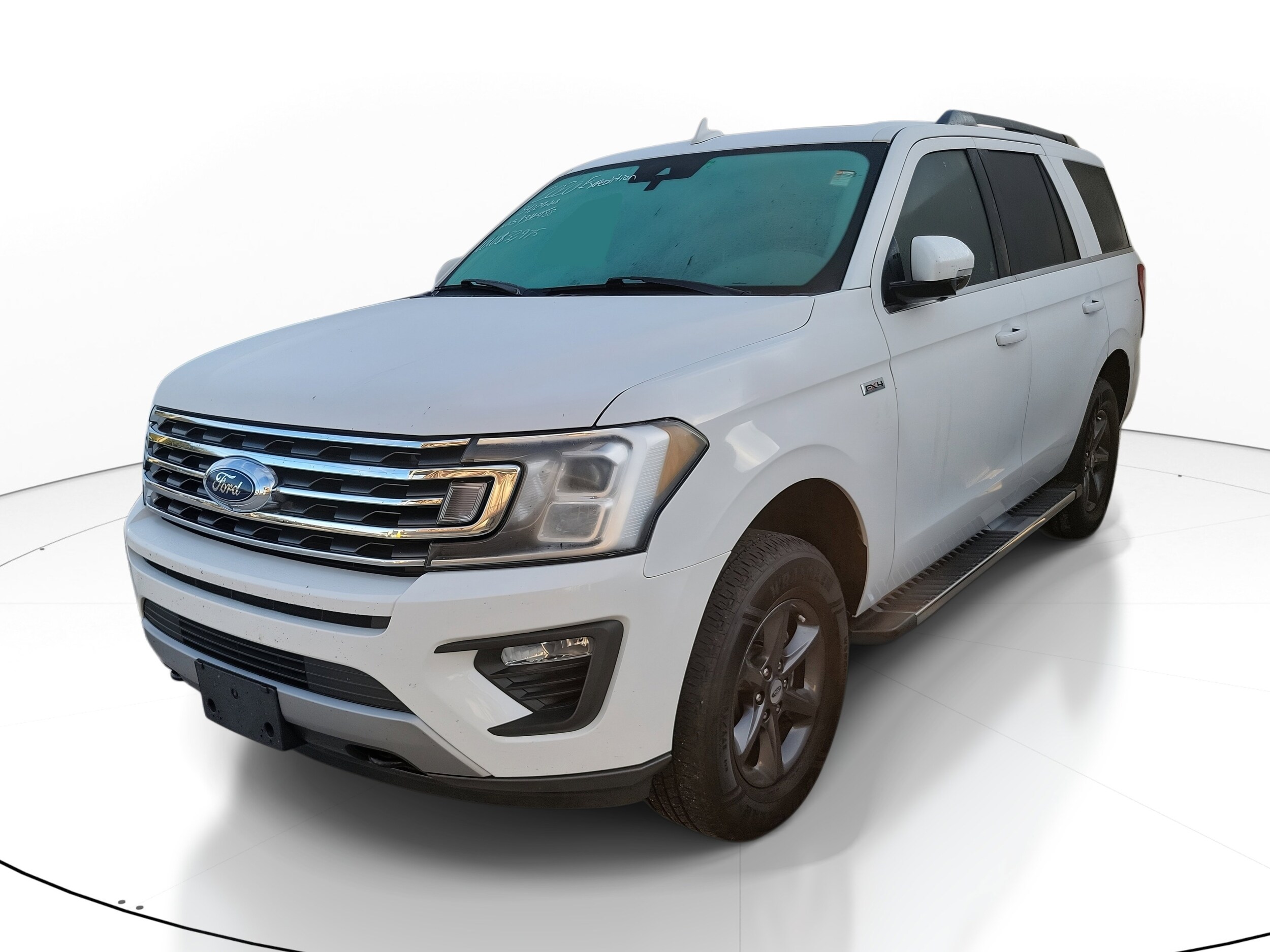 2020 Ford Expedition XLT photo 2