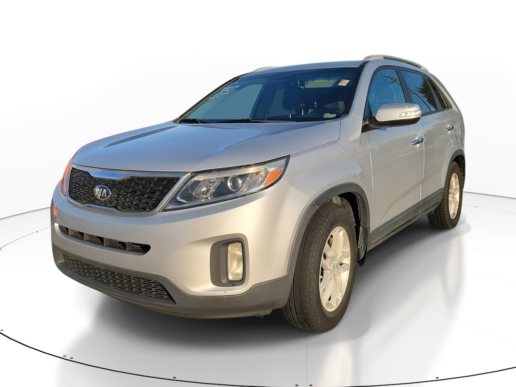 Used 2015 Kia Sorento LX 2WD I4 LX