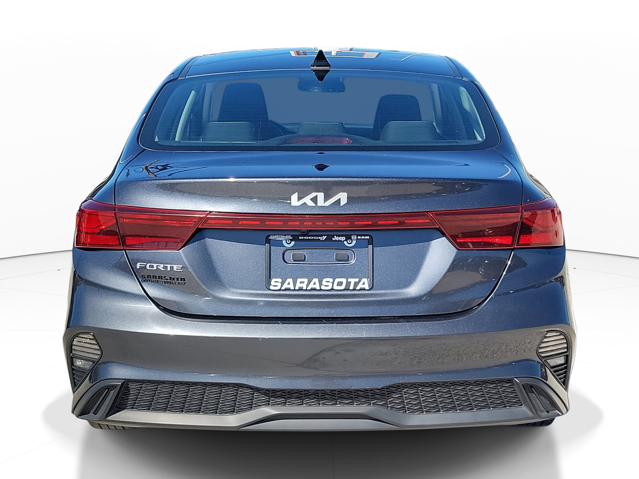 2023 Kia Forte LXS photo 4