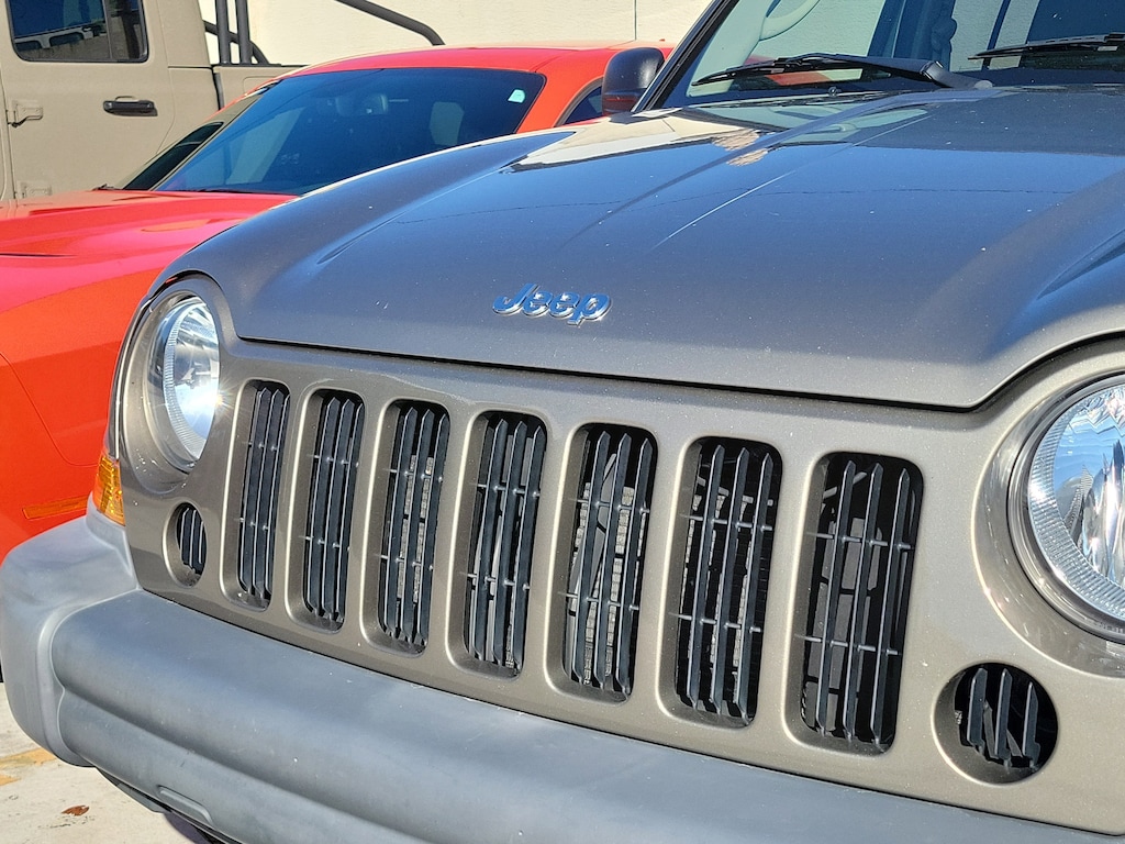 Used 2005 Jeep Liberty Sport Sport