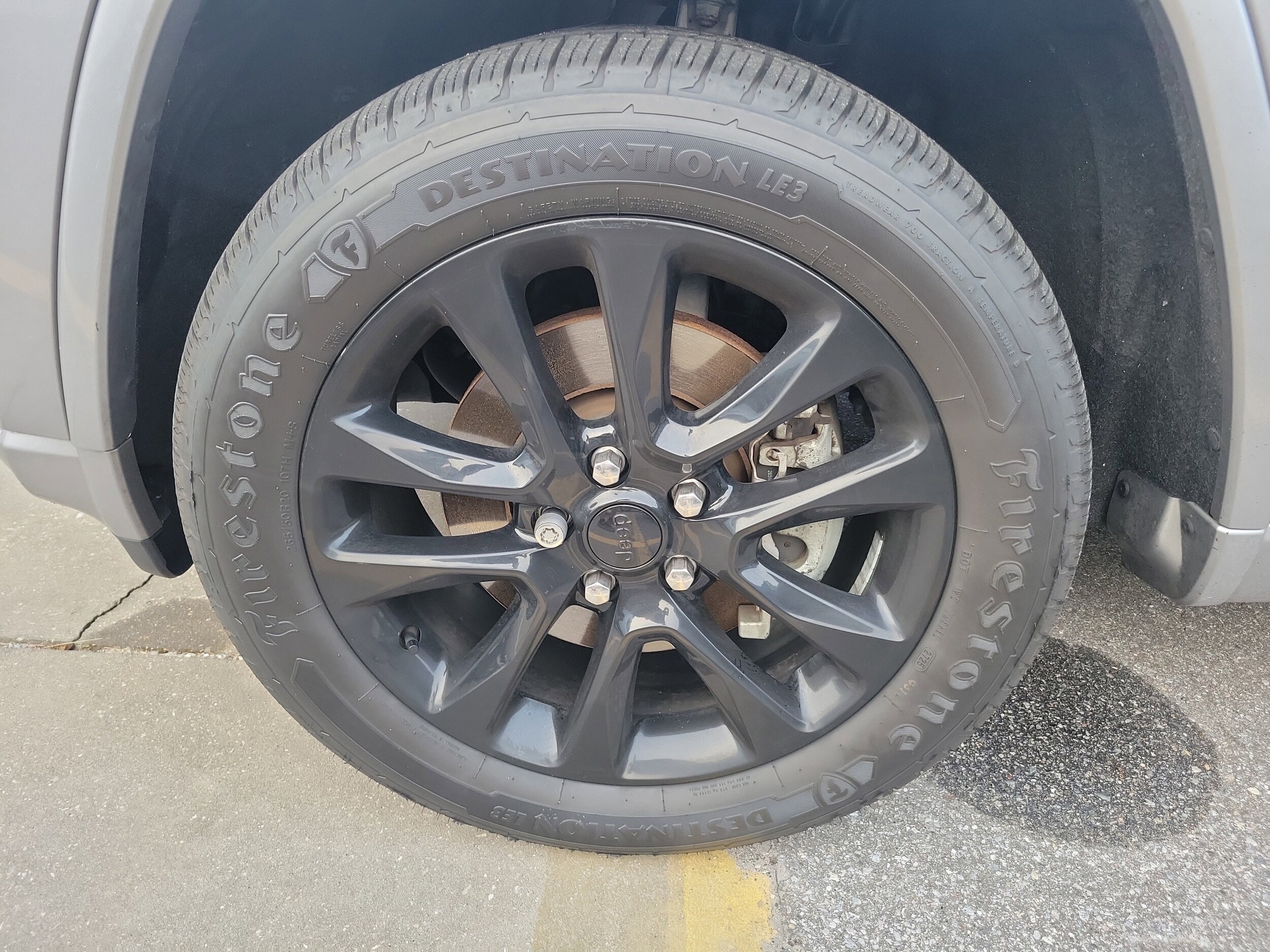 2021 Jeep Grand Cherokee Laredo X photo 3