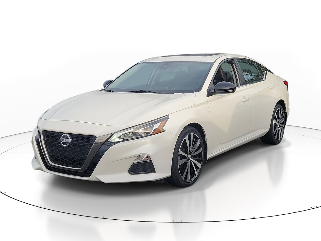 Used 2020 Nissan Altima 2.5 SR Sedan
