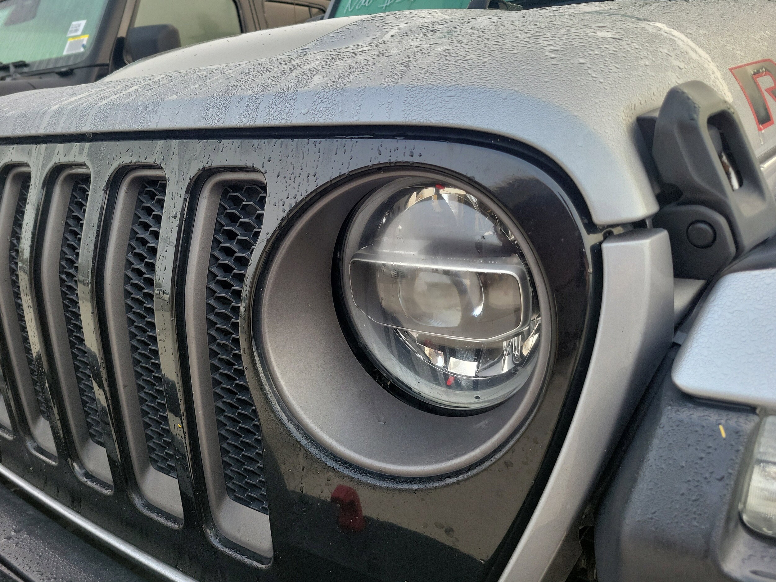 2020 Jeep Wrangler Unlimited Recon photo 2