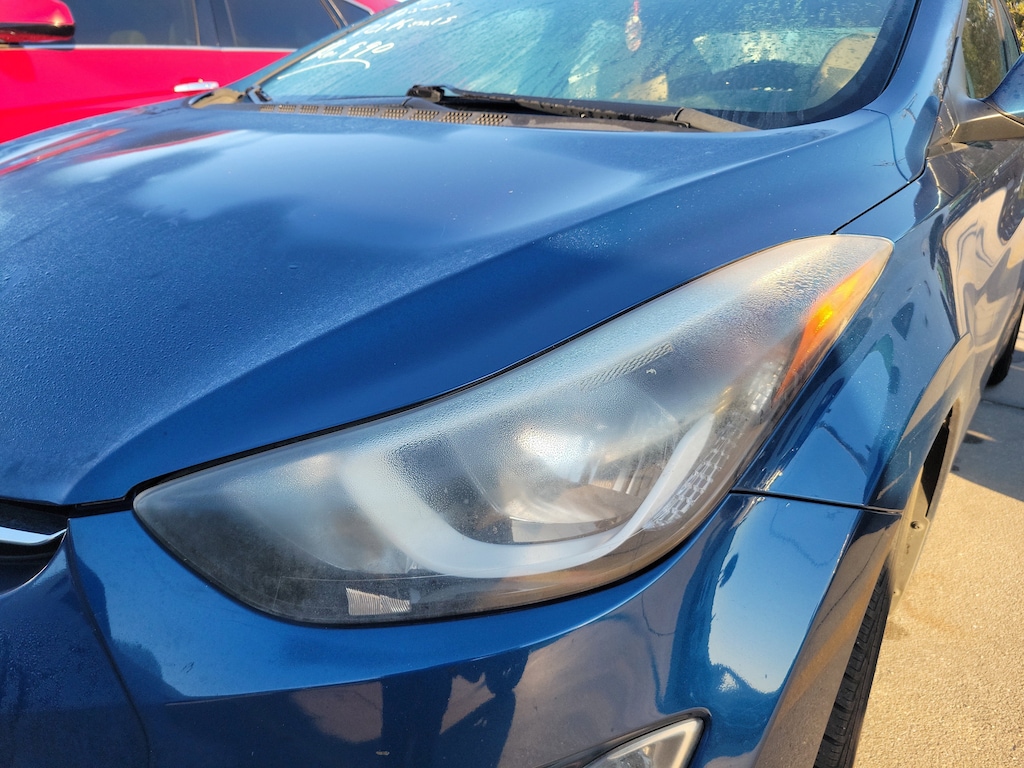 Used 2015 Hyundai Elantra SE Sedan