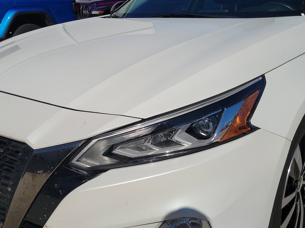 Used 2020 Nissan Altima 2.5 SR Sedan