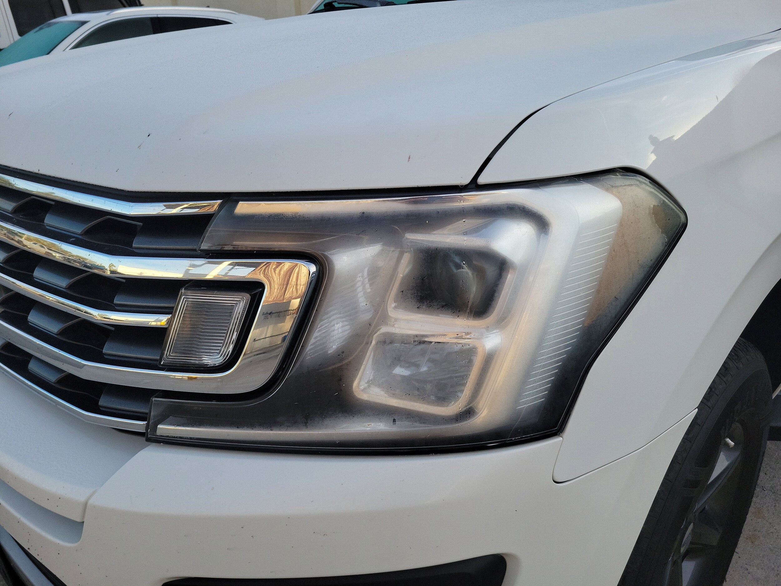 2020 Ford Expedition XLT photo 3