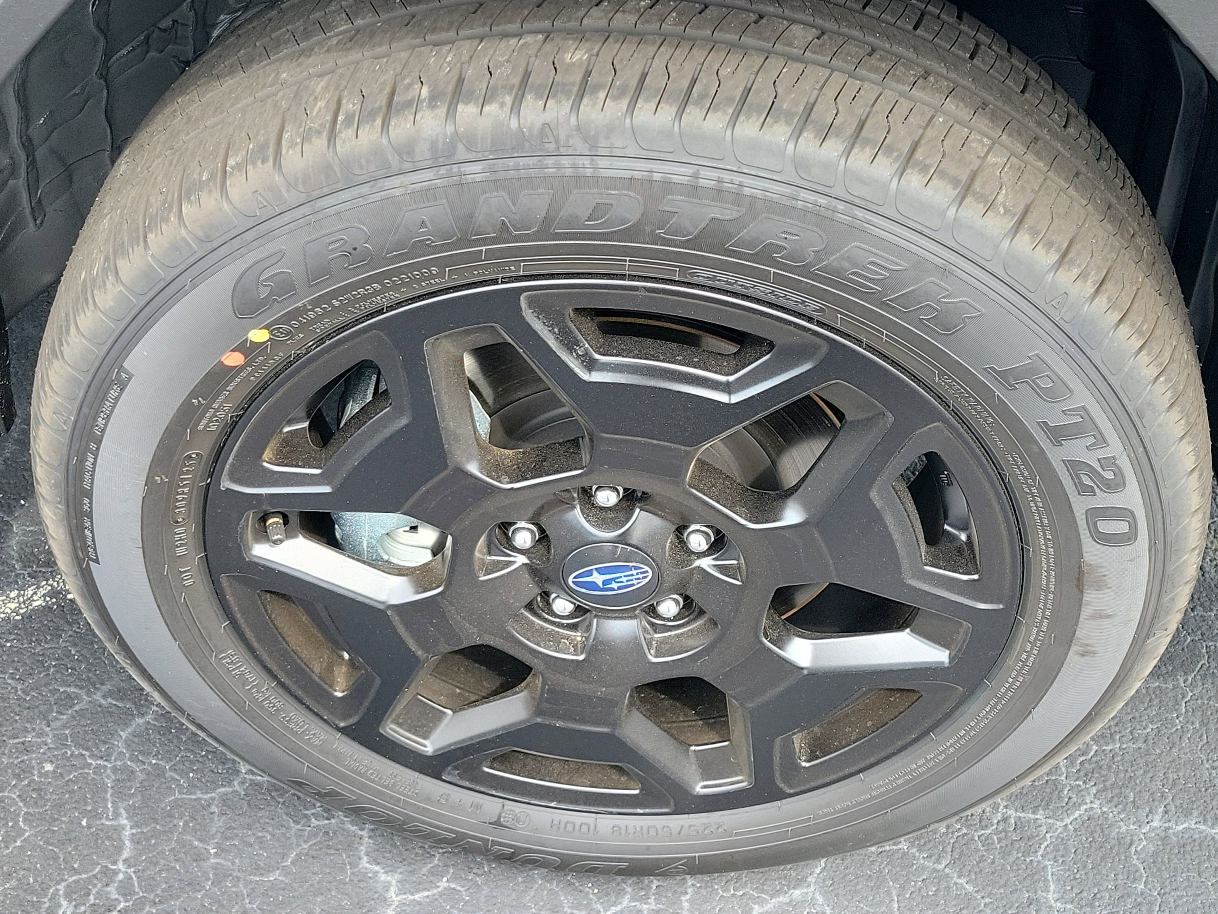 2026 Subaru Outback Limited - Photo 8