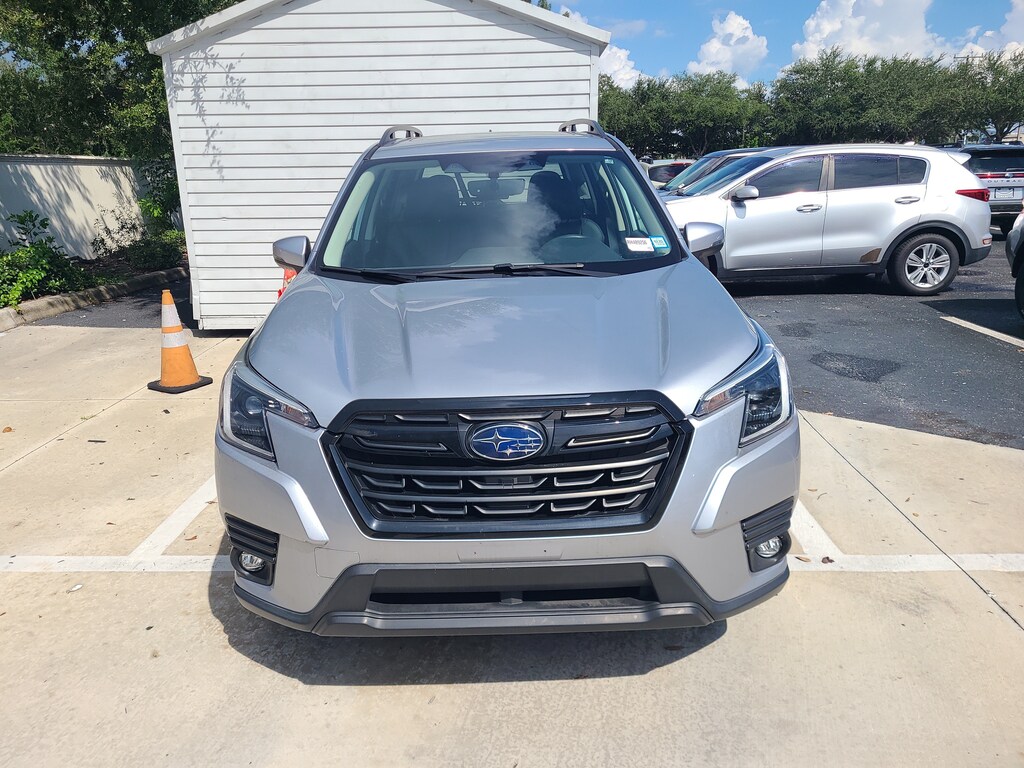 Used 2024 Subaru Forester Limited SUV