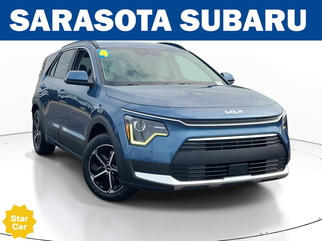 Used 2024 Kia Niro EX SUV
