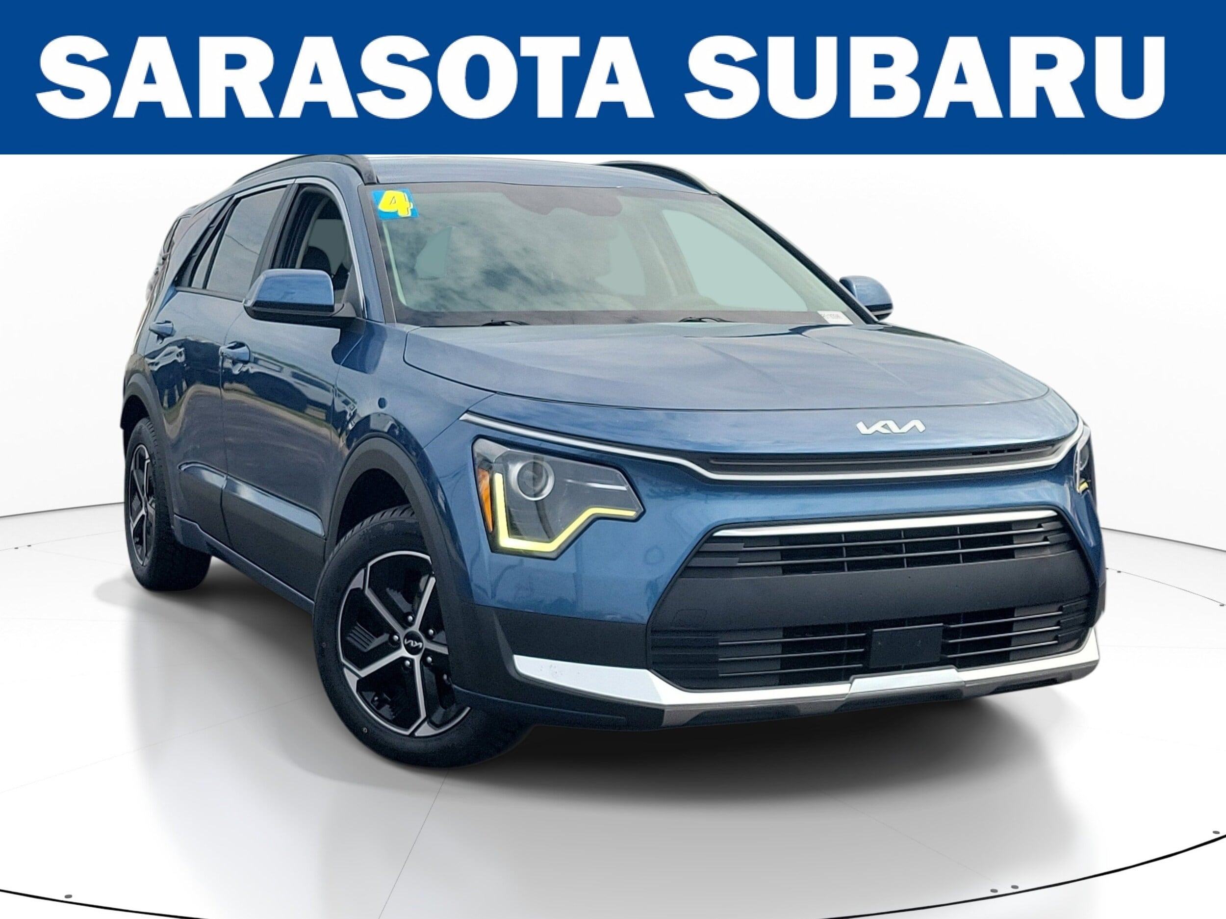 2024 Kia Niro EX HEV's photo