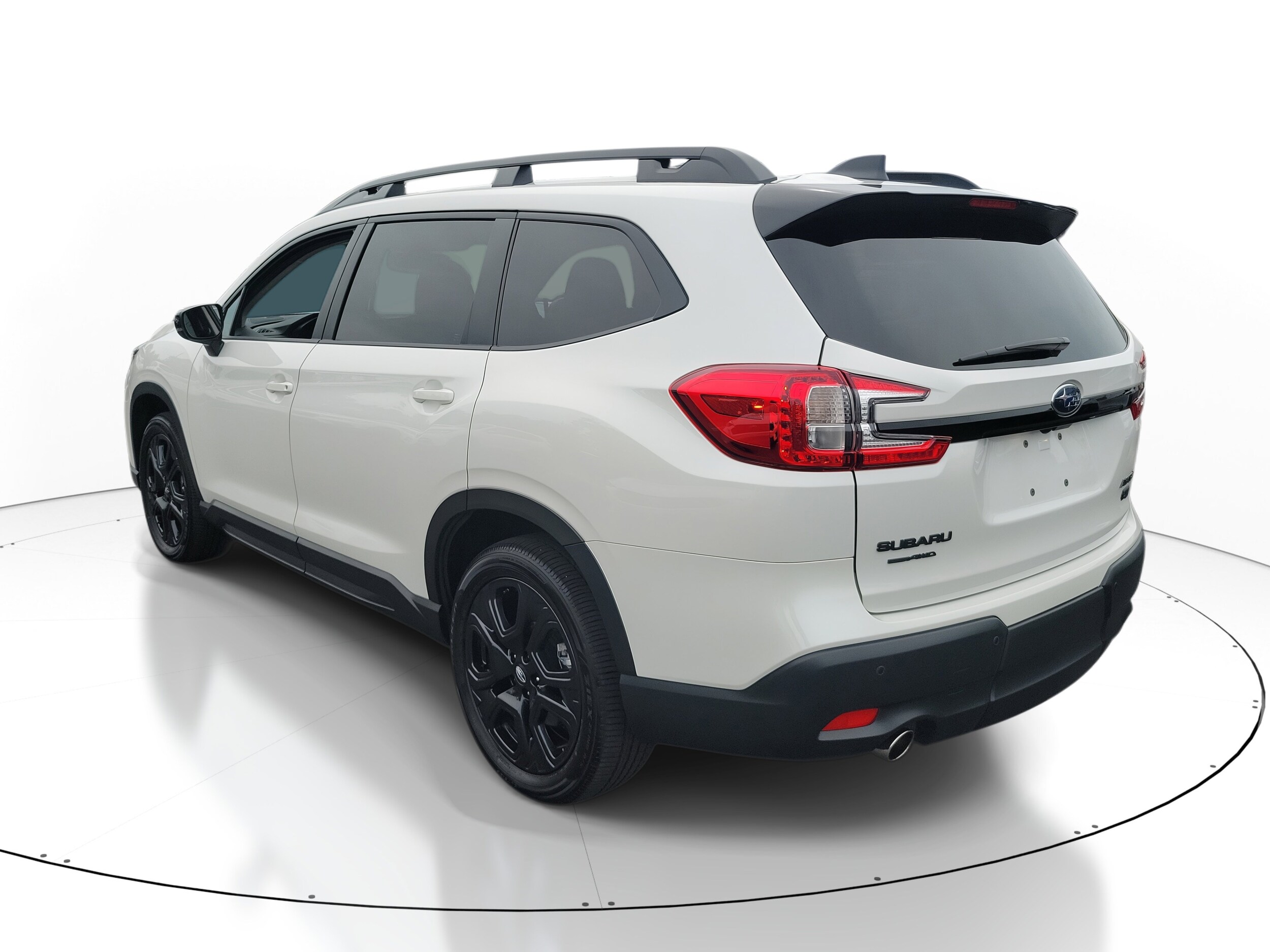 2025 Subaru Ascent Onyx Edition photo 4